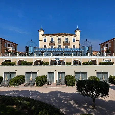 Отель Airelles Chateau De La Messardiere 5*