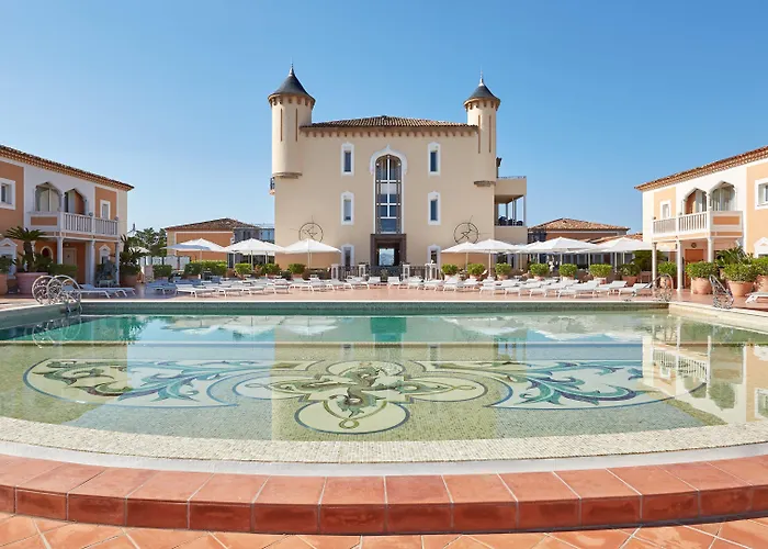 호텔 Airelles Chateau De La Messardiere 5*