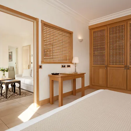 Ξενοδοχείο Airelles Chateau De La Messardiere 5*