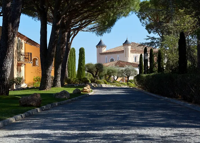 Airelles Chateau De La Messardiere Готель 5*